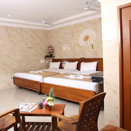 Hotel Senthur Raja Рамешварам Екстер'єр фото